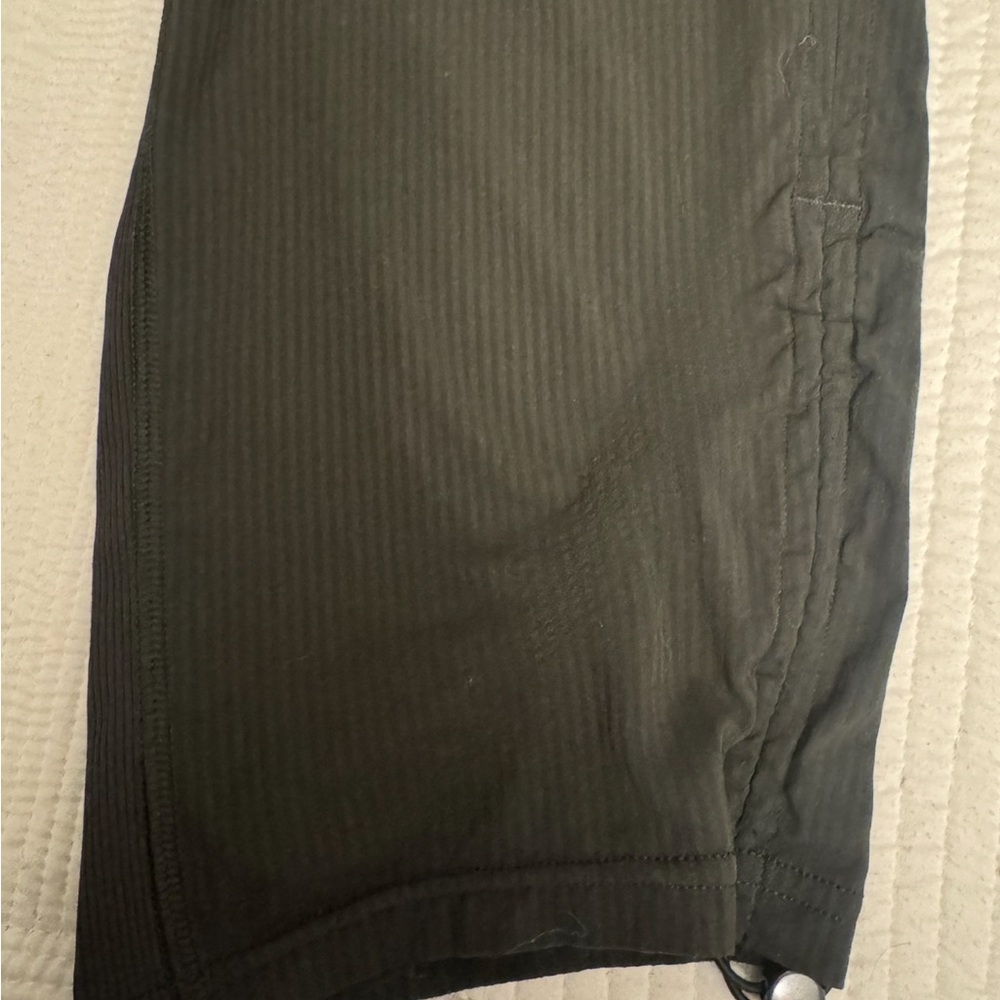 LULU LEMON Dance Studio Dark Army Green Mid Rise Pant Size 6 - Picture 12 of 16